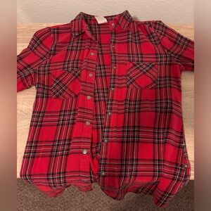 Women’s flannel shirt size small.